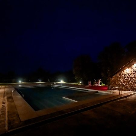 Commune18 Spa Resorts Chikmagalur Bagian luar foto