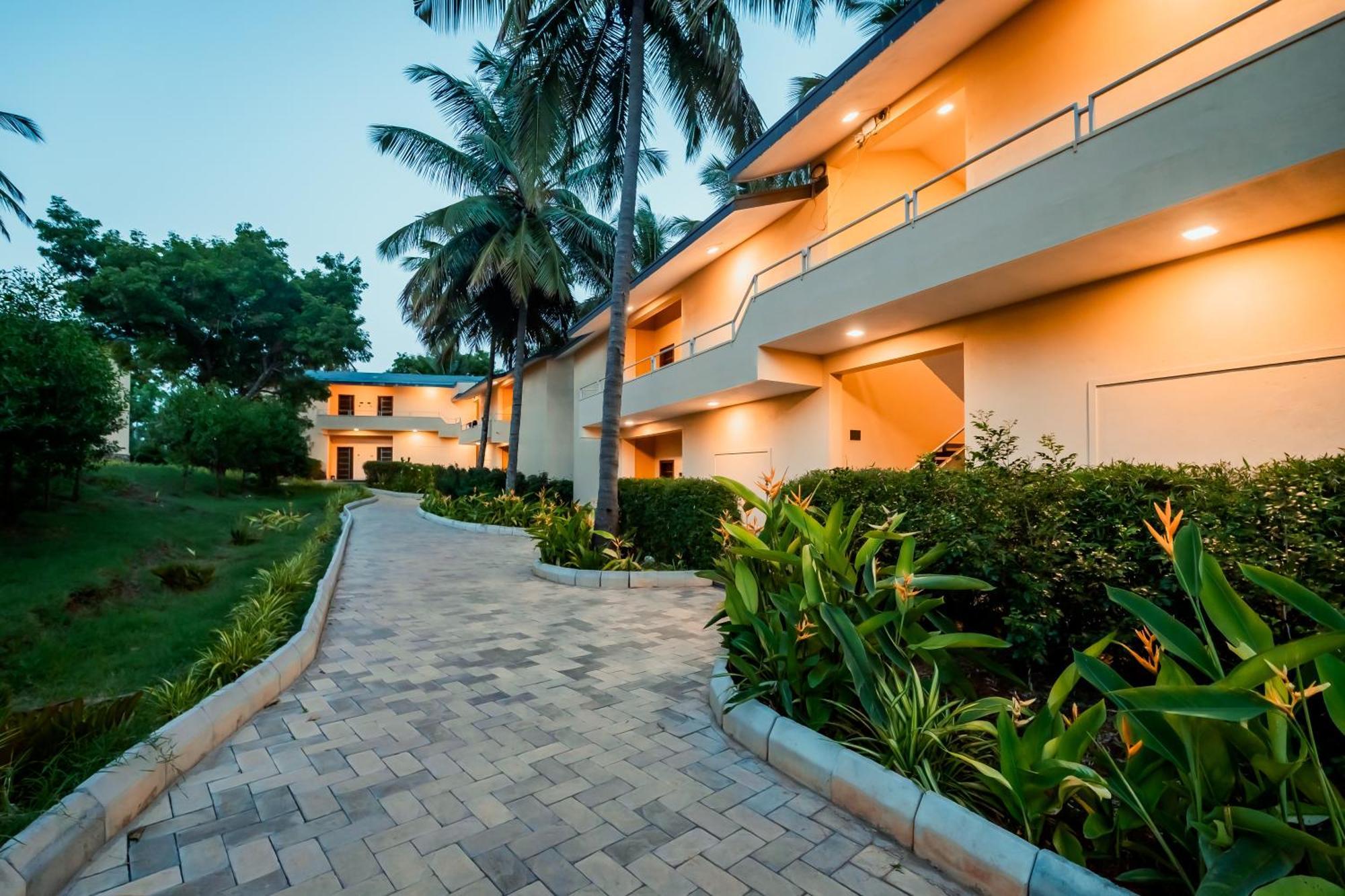 Commune18 Spa Resorts Chikmagalur Bagian luar foto