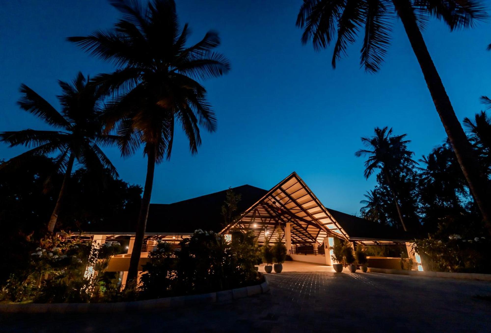 Commune18 Spa Resorts Chikmagalur Bagian luar foto