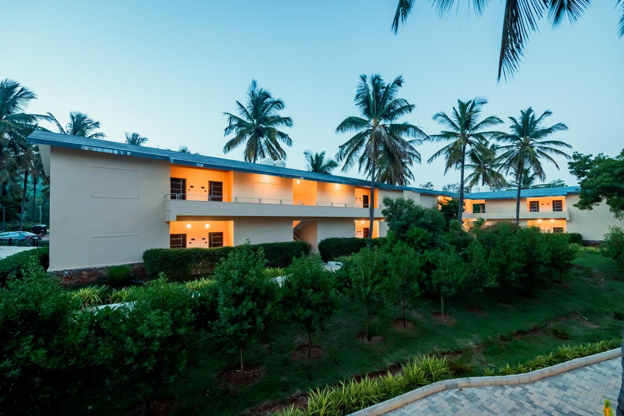 Commune18 Spa Resorts Chikmagalur Bagian luar foto