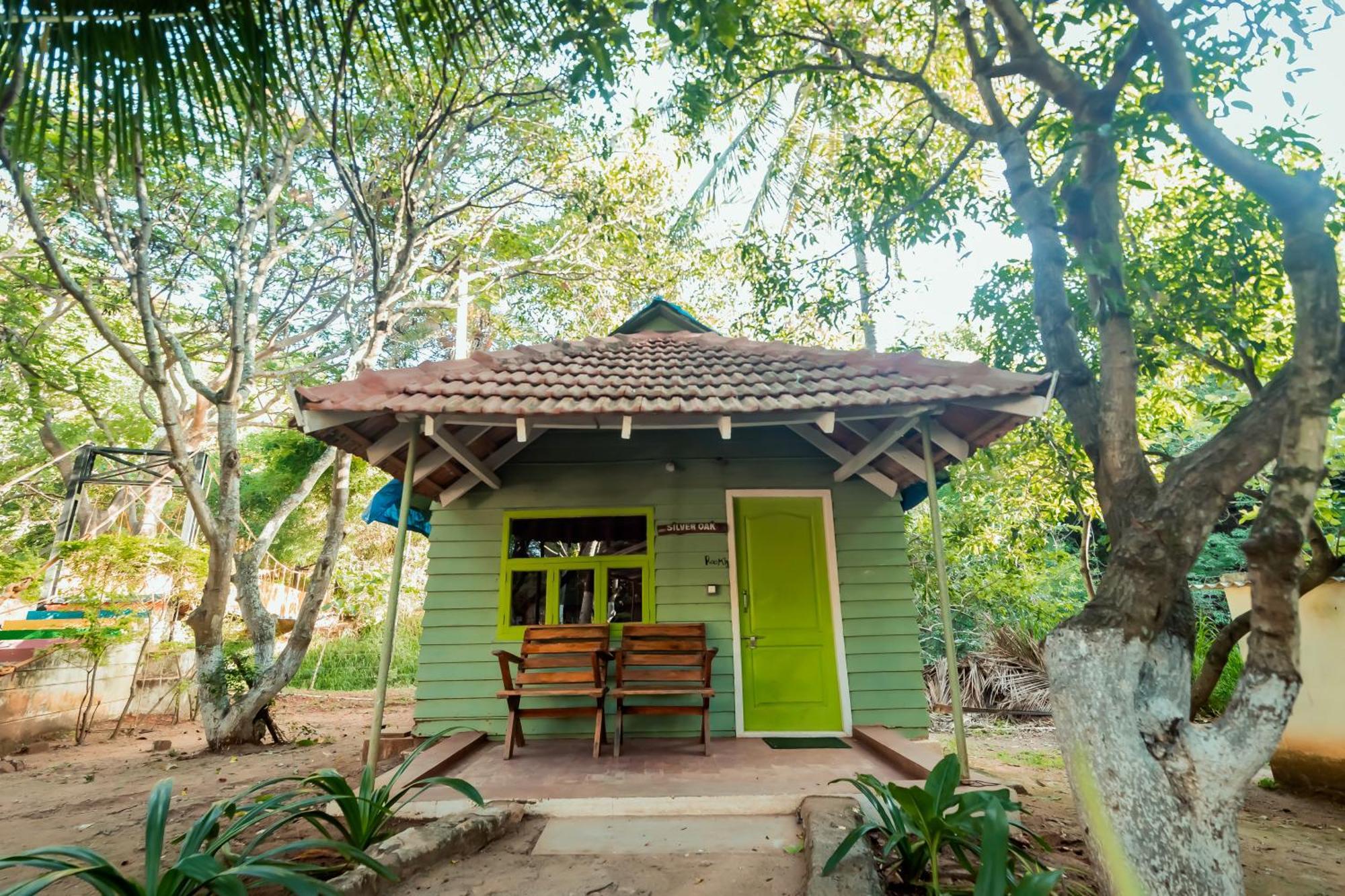 Commune18 Spa Resorts Chikmagalur Bagian luar foto